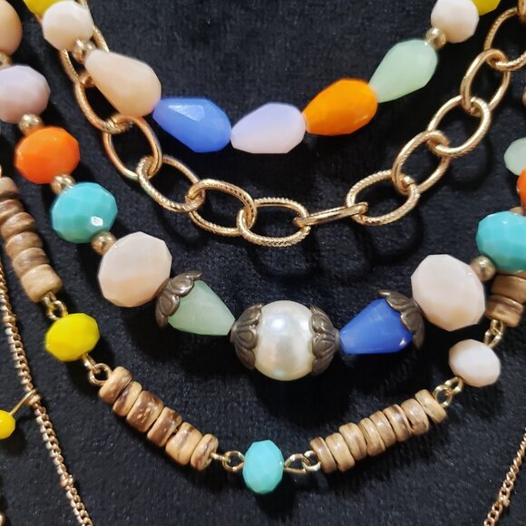 Plunder Multi Resin Layered Bead Gold Tone Boho Statement Necklace and Bracelet - Picture 7 of 11